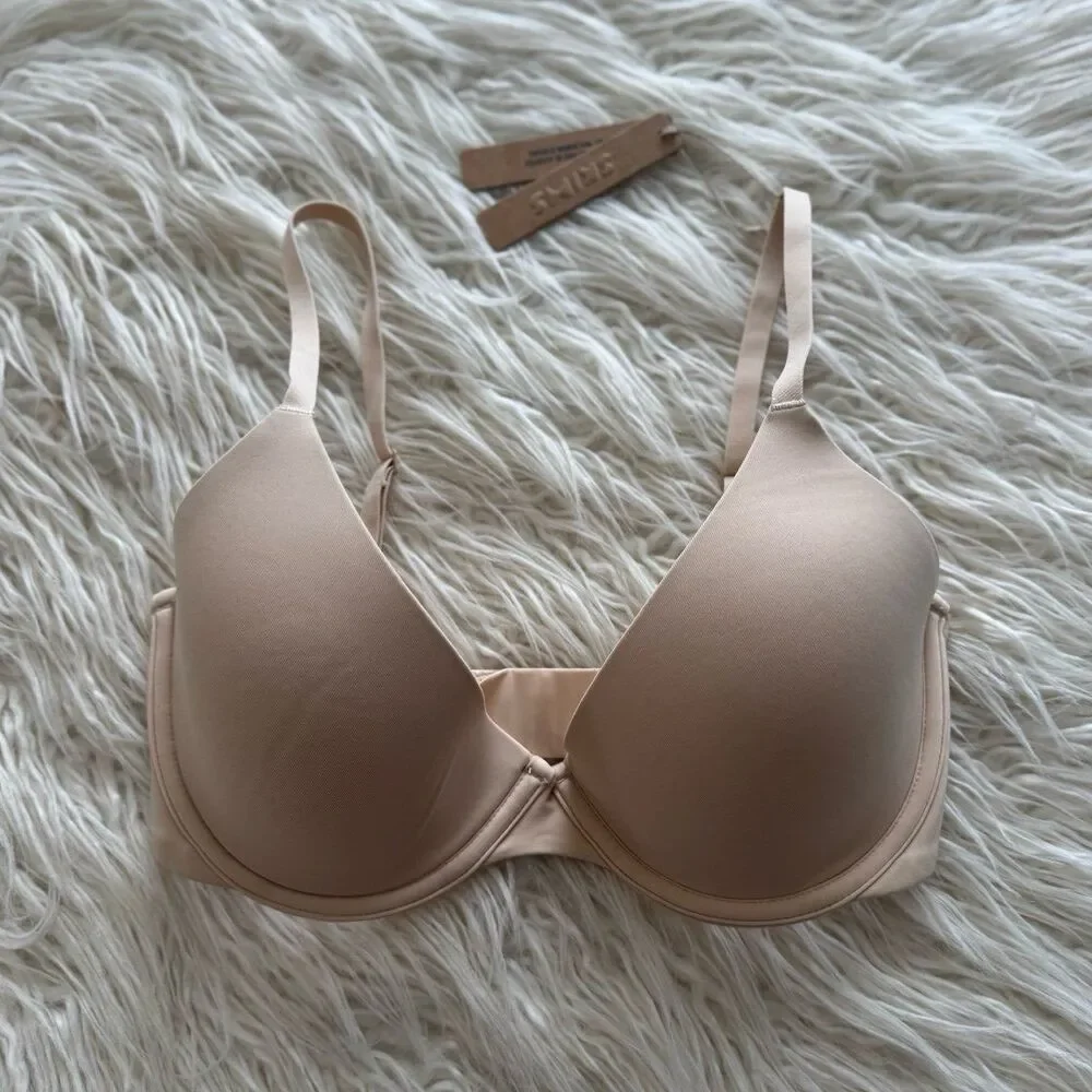Skims Fits Everybody Scoop Plunge Bra Sand Size 32DD